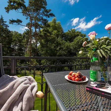 Am Luetten Bagen Haus Attila * Born