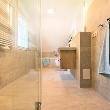 Am Luetten Bagen Haus Attila Feriehus